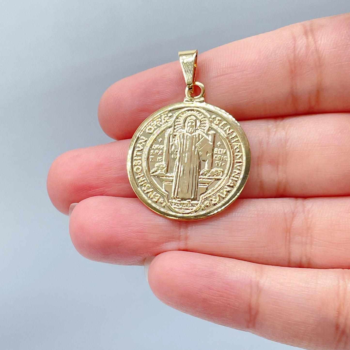 18k Gold Filled 20mm San Benito Round Medal Charm  Dainty Gold Saint Benedict Pendant  Jewelry Supplies