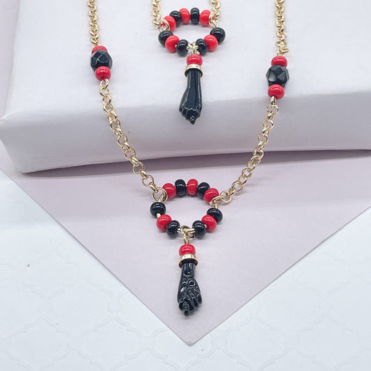 18k Gold Filled Azabache Hand Set With Red and Black Beads