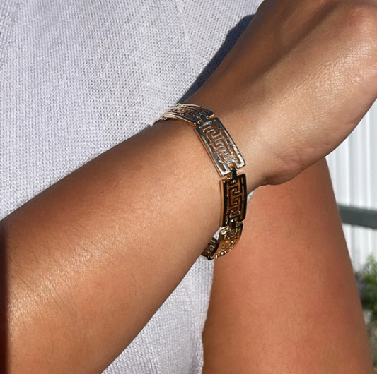 18k Gold Layered Patterned Bracelet