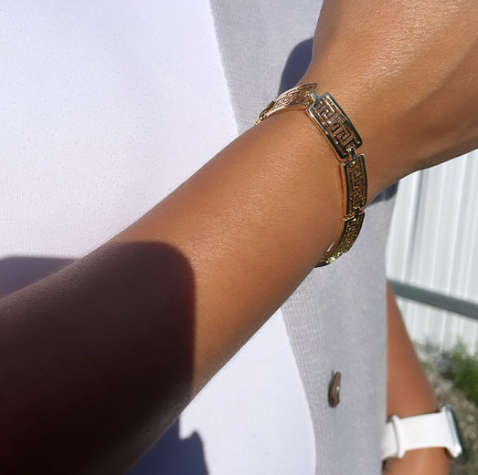 18k Gold Layered Patterned Bracelet