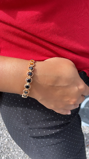 18k Gold Layered Cuff Bracelet Crowned With Black Stones