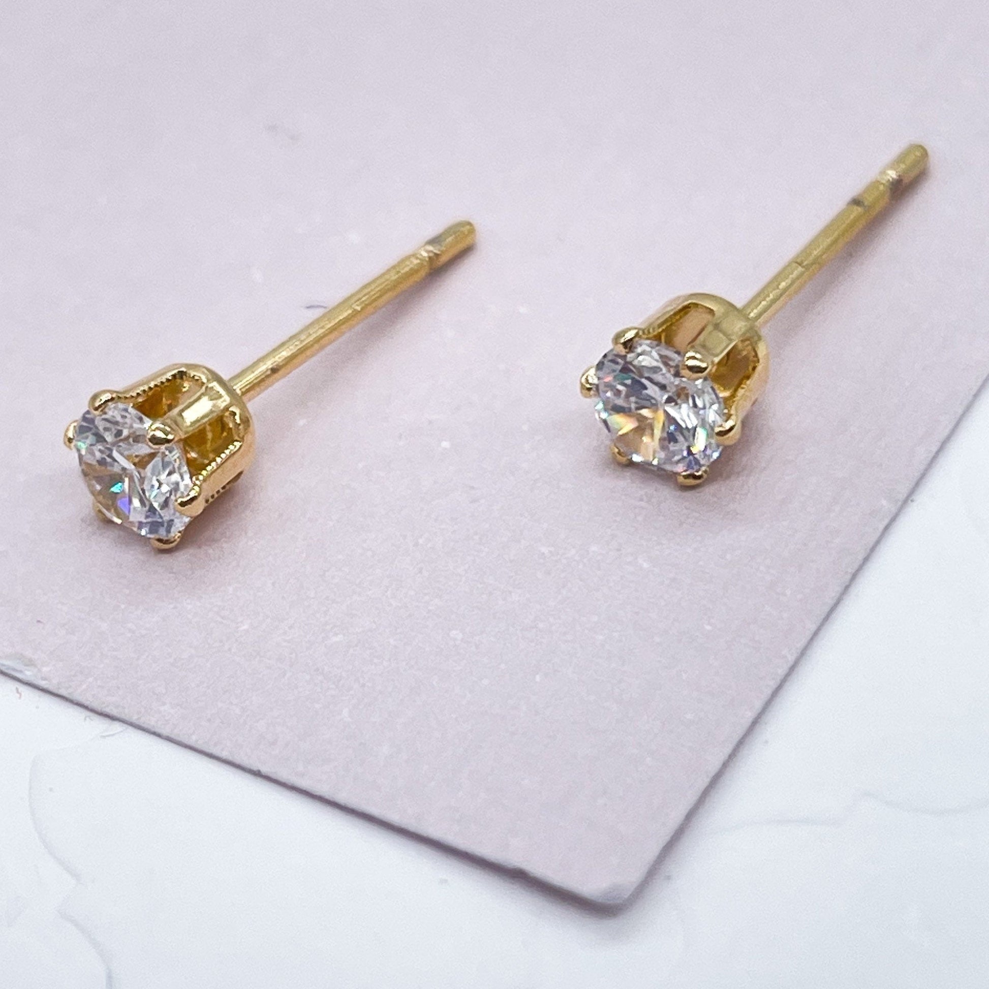 18k Gold Filled Clear Cubic Zirconia Pettie Small Bow Shape Stud