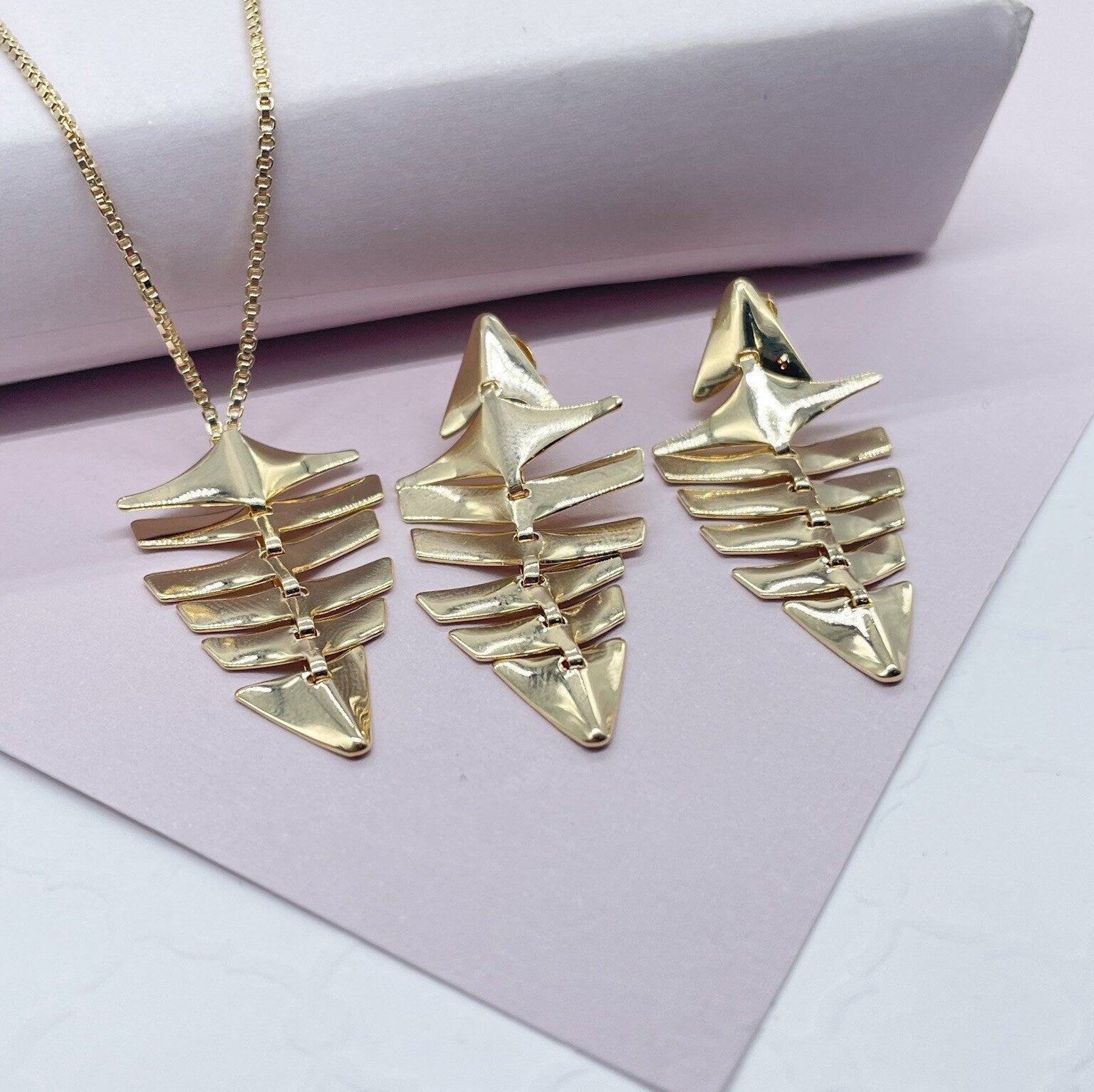 18k Gold Filled Shark-Bone Skeleton Set - Necklace and Earrings