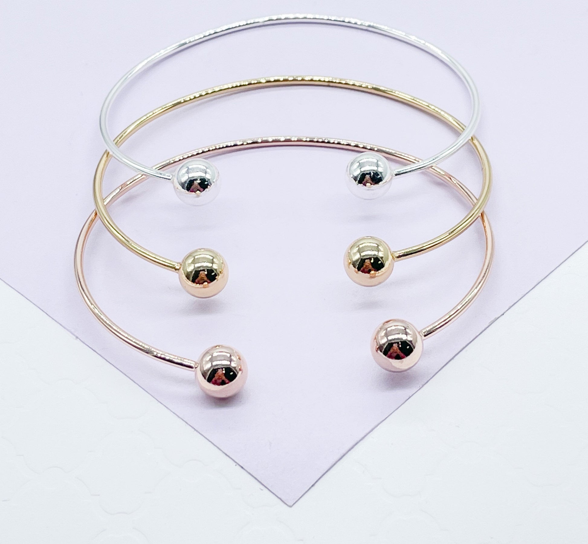 18k Gold Filled Plain Cuff Bracelet With Balls as Ends