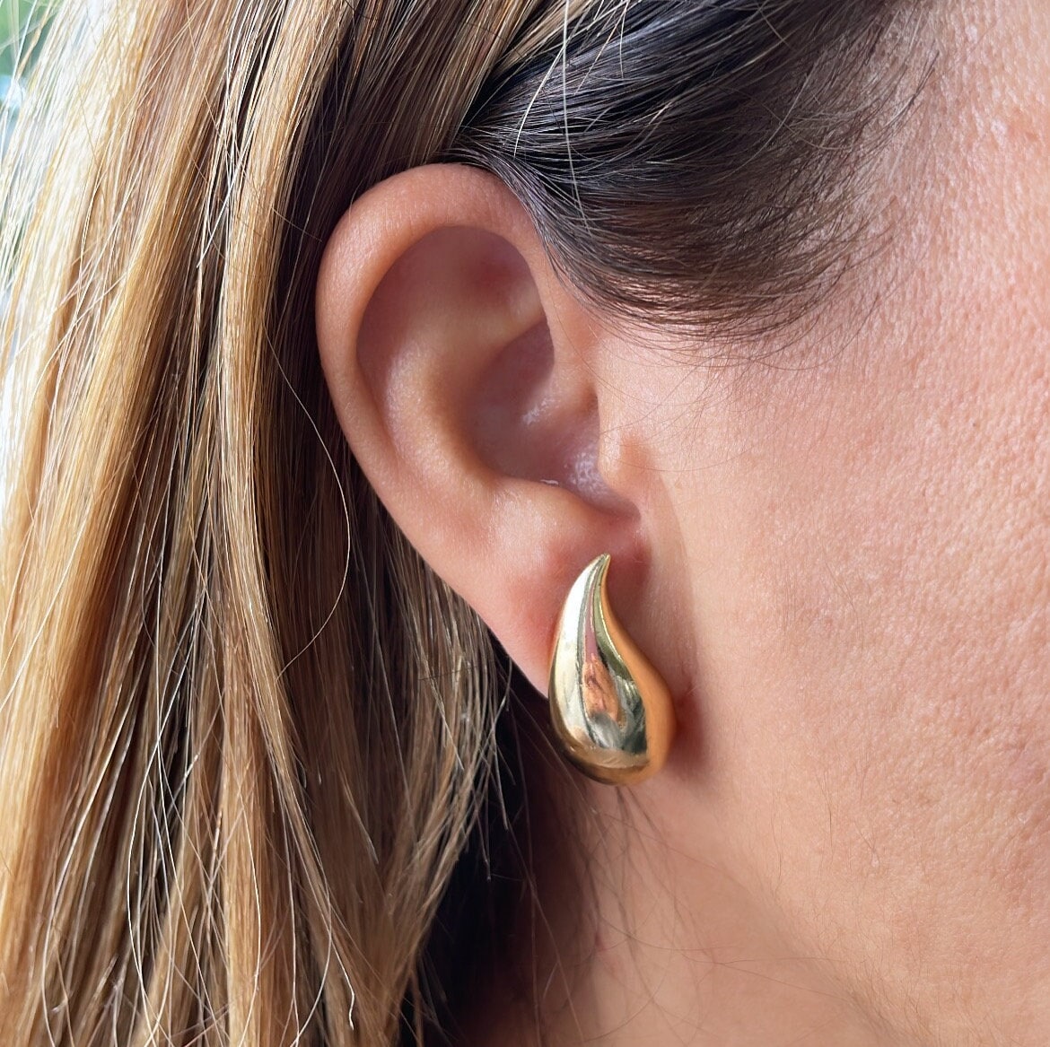Gorgeous 18k Gold Filled XL Plain Tear Drop Earrings
